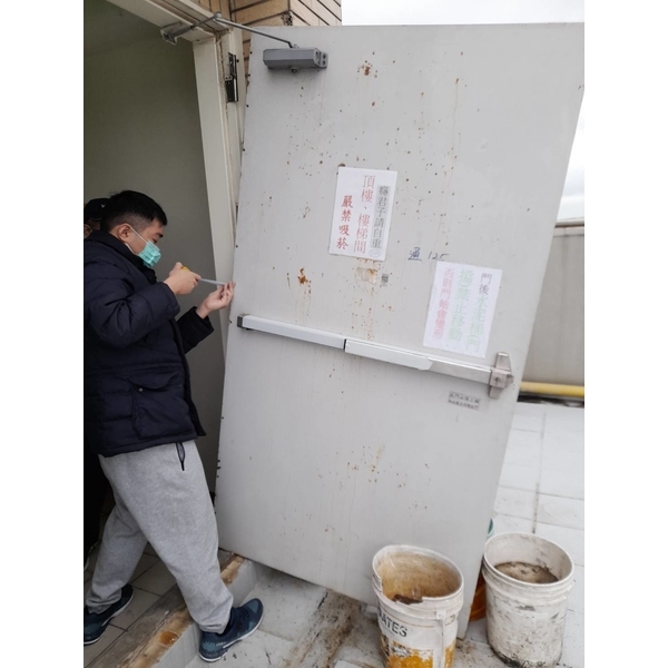門扇腐蝕更新-真品商行
