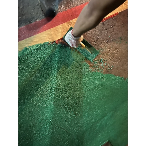 人行道－冷塑型彩色止滑道路塗料-新晟化工原料企業有限公司