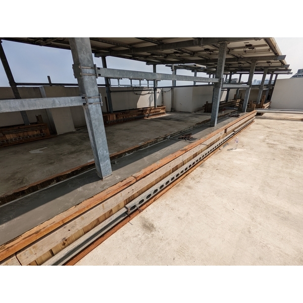 太陽能基座興建