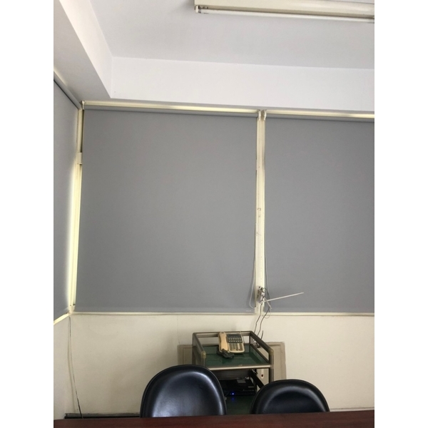 遮光捲簾防焰-忠允窗簾企業社