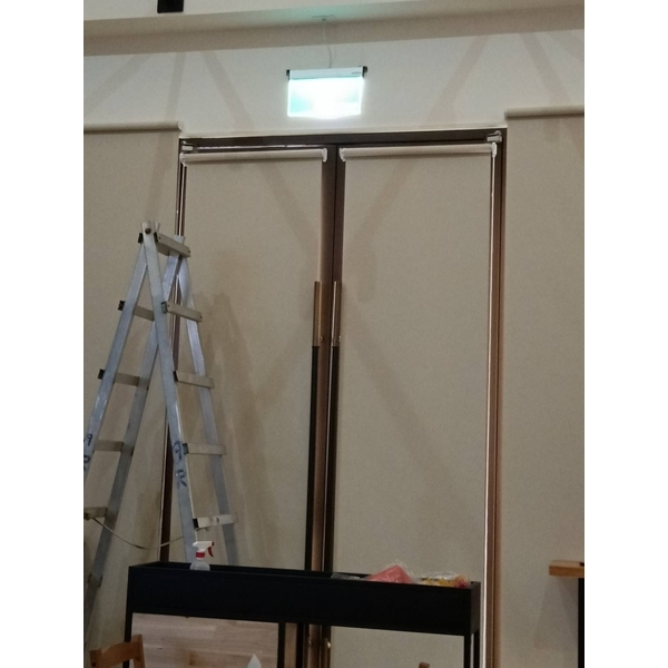 遮光捲簾-忠允窗簾企業社