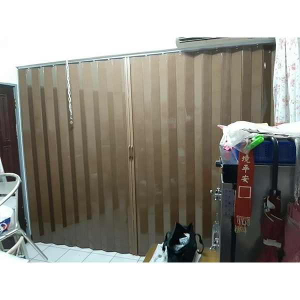 塑膠拉門-忠允窗簾企業社