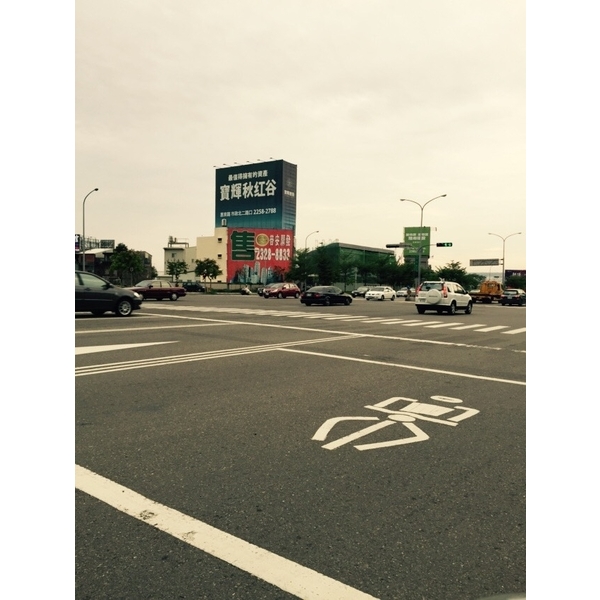 建案廣告看板鷹架
