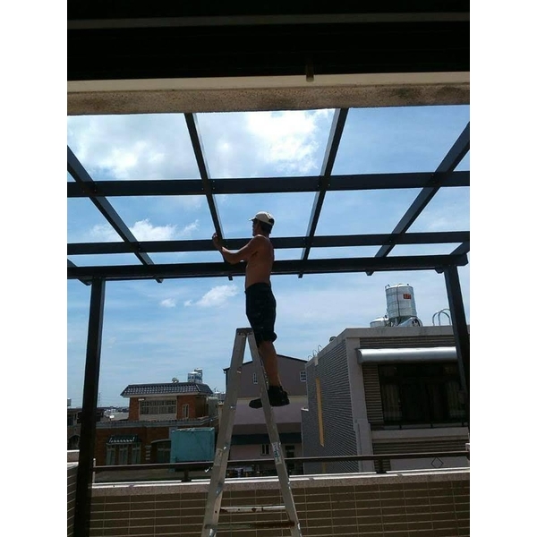 玻璃採光罩