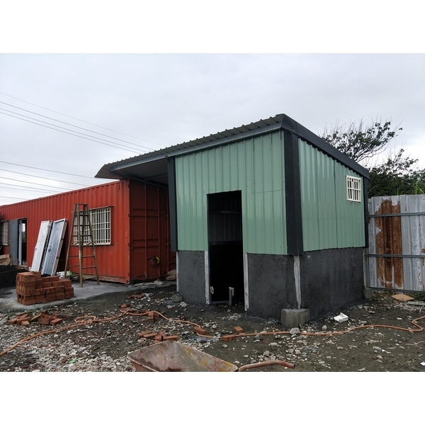 廠房鋼構及小木屋 廠房鋼構及小木屋