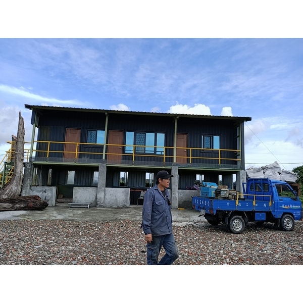 廠房鋼構及小木屋 廠房鋼構及小木屋