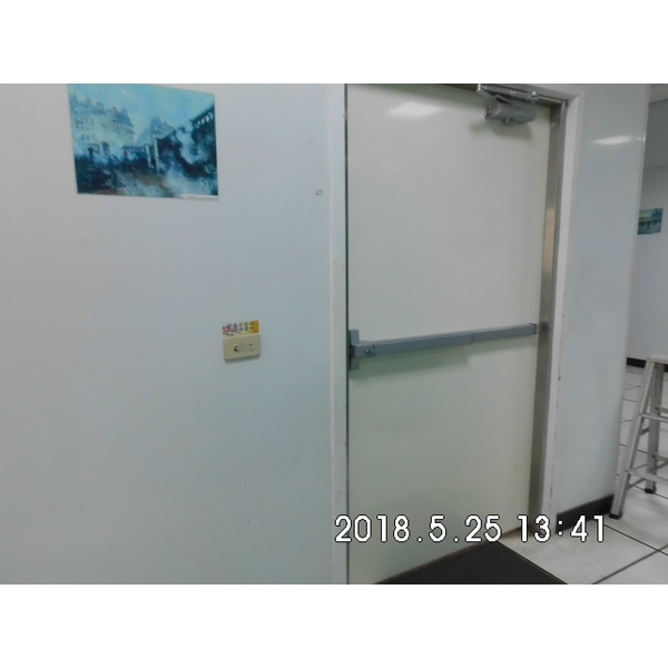 不鏽鋼門及防火門 不鏽鋼門及防火門