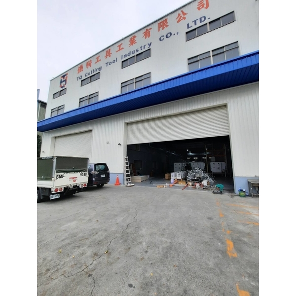 廠房浪板噴漆無塵地板Epoxy施作-全成油漆工程行