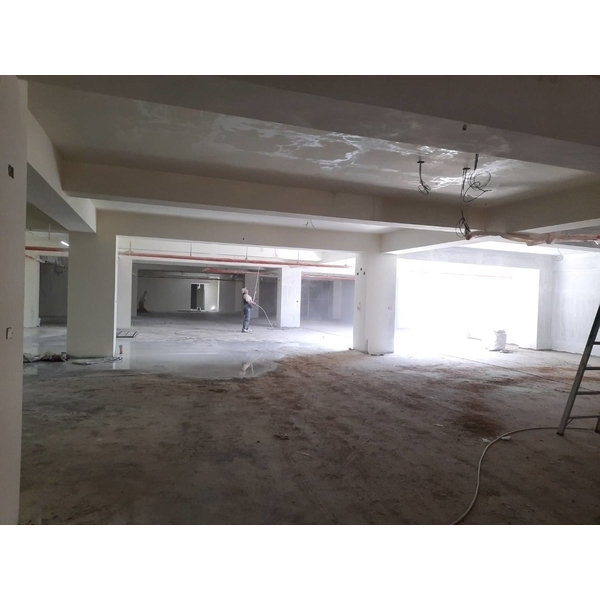 清水模、批土、噴漆－學校公共工程新建案-全成油漆工程行
