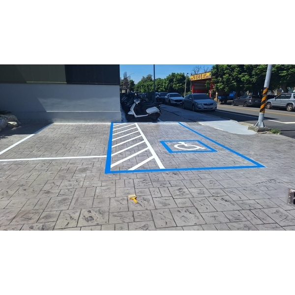 殘障車格畫線-全成油漆工程行