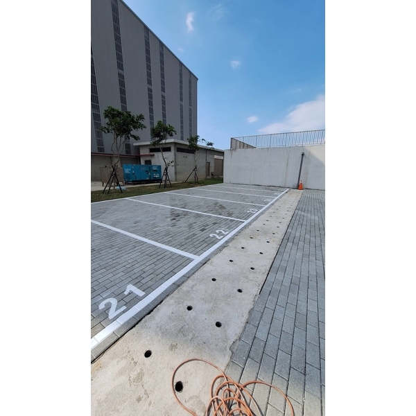 停車格劃線-全成油漆工程行