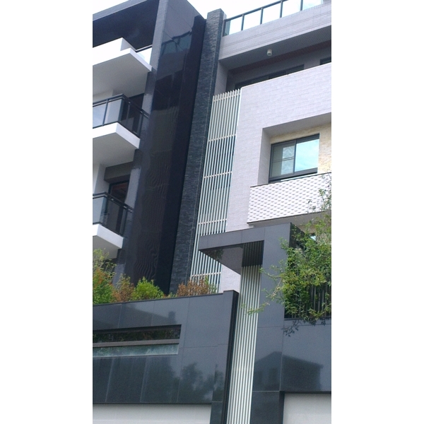 (免拆模黑色)巨明建設楠梓案-龍諸企業有限公司