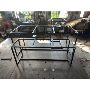 057A75 展示桌；高低桌；鐵件-棨專工業有限公司