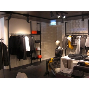 壁面式商品展示架；展示架-棨專工業有限公司