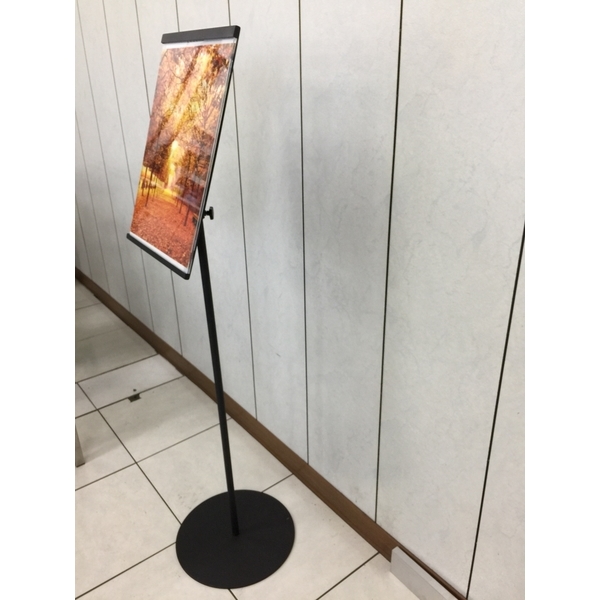 032A05 POP架；立式展示架；鐵件-棨專工業有限公司
