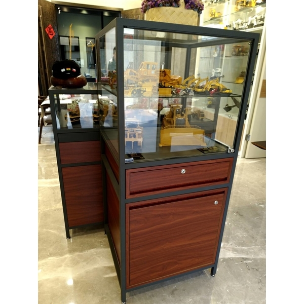 032A59 陳列櫃；展示櫃-棨專工業有限公司