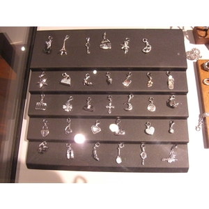 桌上型展示架-棨專工業有限公司