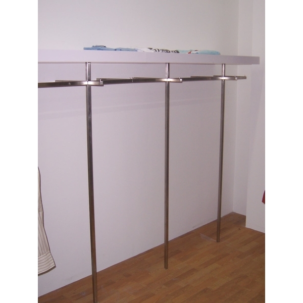 壁面式商品展示架；展示架