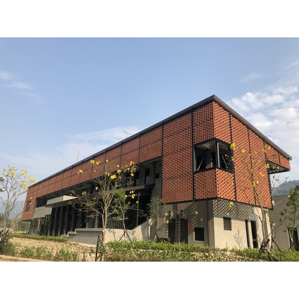 苗栗客家文學花園遊客中心-瓦力砌磚工作坊