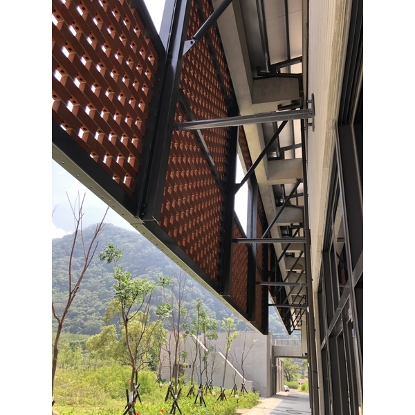 苗栗客家文學花園遊客中心-瓦力砌磚工作坊