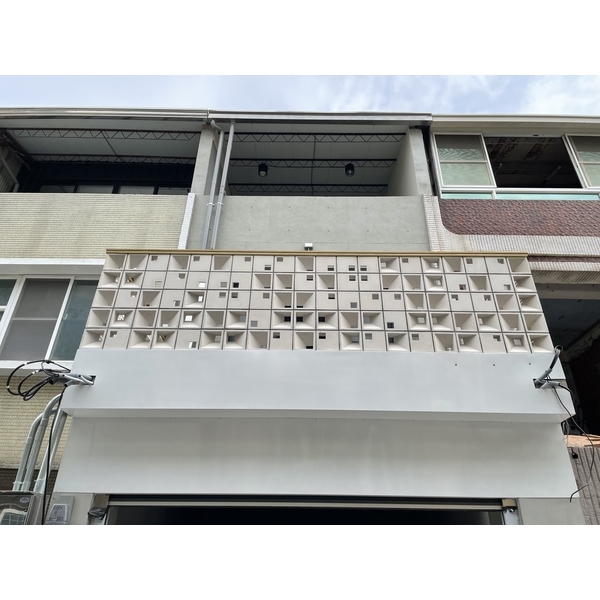 台南黃建築師陽台藝術牆-瓦力砌磚工作坊