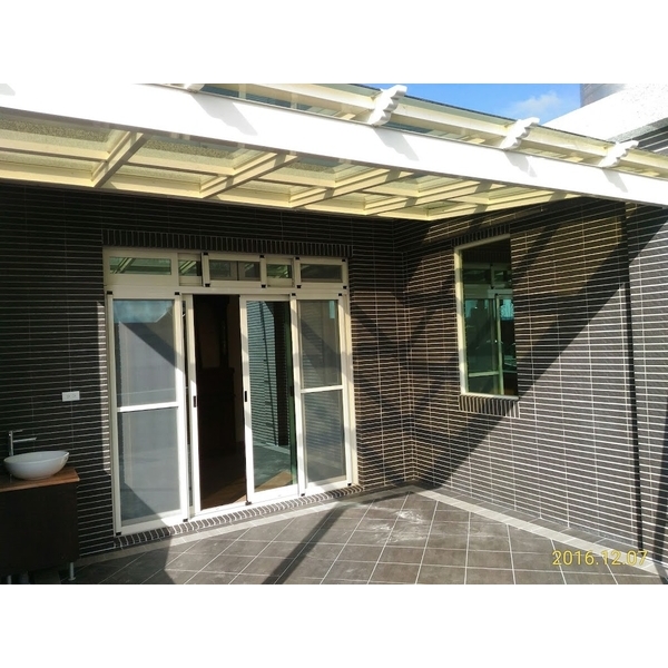 房屋修繕 房屋修繕