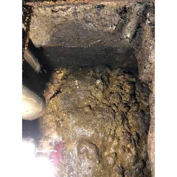 清理化糞池施工前後-一快通衛生清潔行