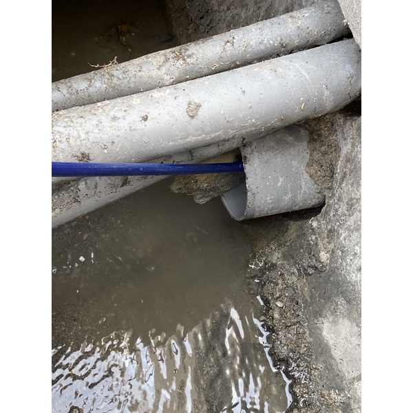 中型高壓水刀沖吸清溝車、水刀通水管、管內