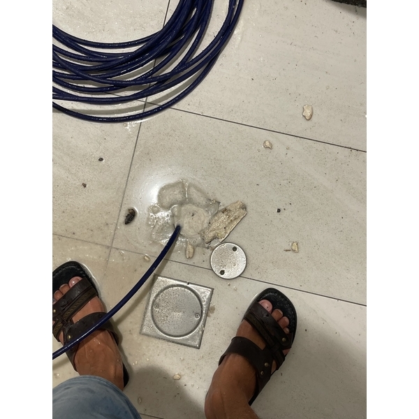 中型高壓水刀沖吸清溝車、水刀通水管、管內