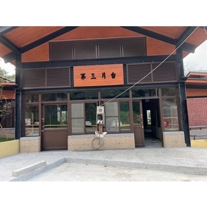 南投1000型吊門工程｜1000型鋁框懸吊拉門專業安裝施工 - 峻源企業社