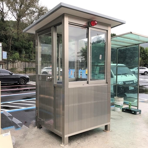 四尺工地警衛亭(香檳色)-鴻家鋁業社