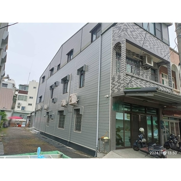 外牆穿鐵衣(裝潢板&企口板) 外牆穿鐵衣(裝潢板&企口板)