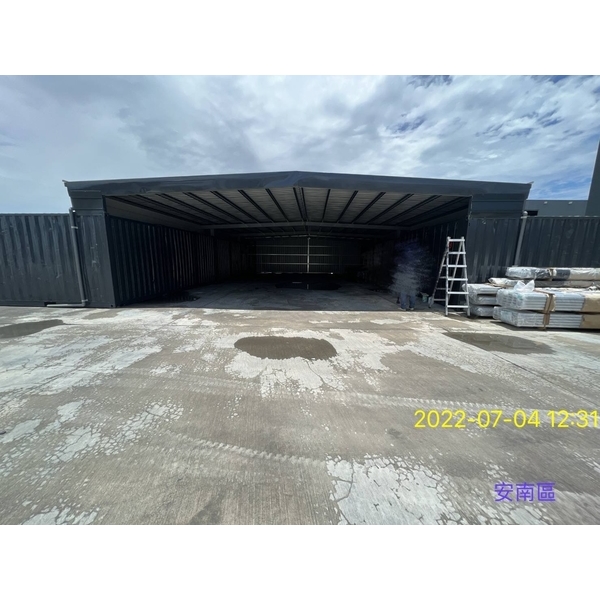 貨櫃屋搭建鐵皮屋(五溝清板) 貨櫃屋搭建鐵皮屋(五溝清板)