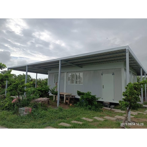 貨櫃屋搭建鐵皮屋(五溝清板) 貨櫃屋搭建鐵皮屋(五溝清板)