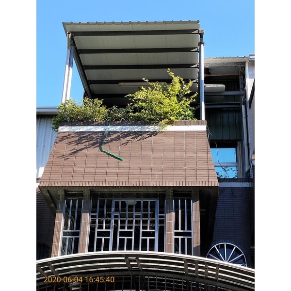 屋頂更換白鐵三合一鋼板 屋頂更換白鐵三合一鋼板