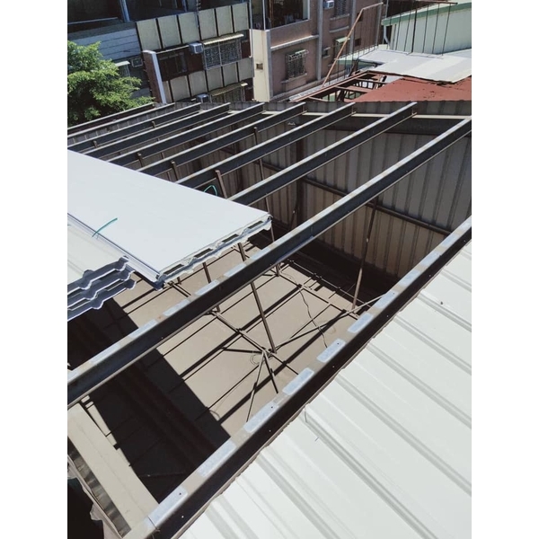 屋頂更換白鐵三合一鋼板 屋頂更換白鐵三合一鋼板