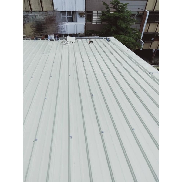 屋頂更換白鐵三合一鋼板 屋頂更換白鐵三合一鋼板