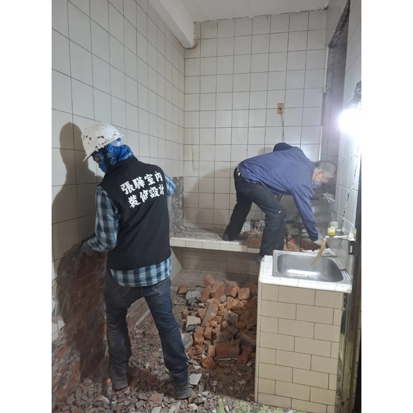 廚房整修泥作打底工程－新竹市新莊街