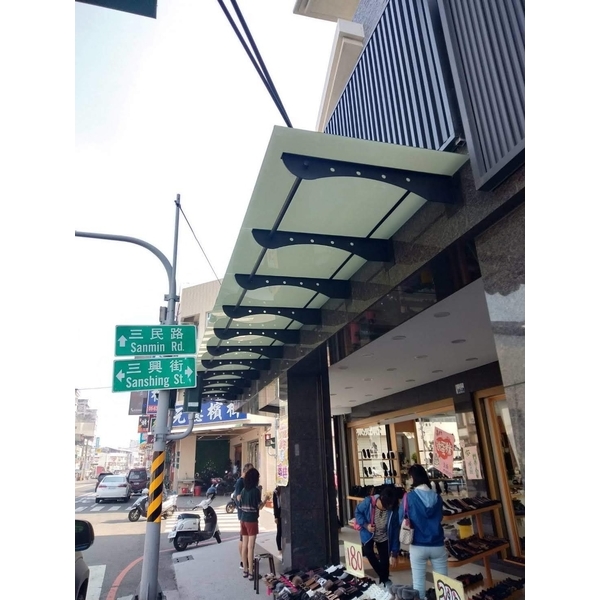 玻璃採光罩
