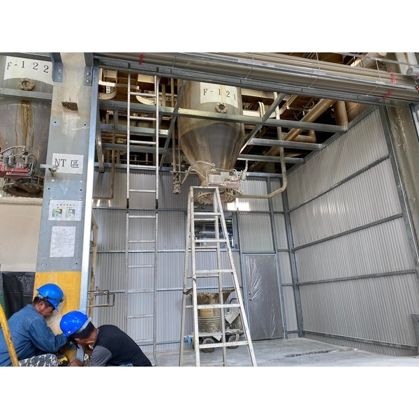 電動鐵捲門及裝潢板-弓長工程行