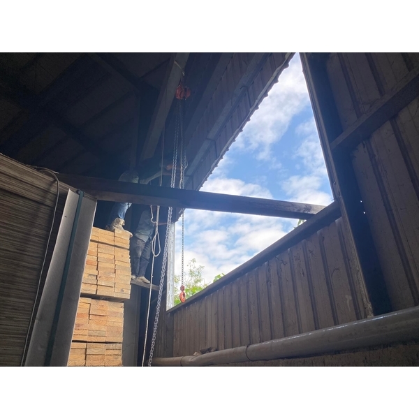 電動鐵捲門更換-弓長工程行