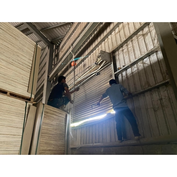 電動鐵捲門更換-弓長工程行