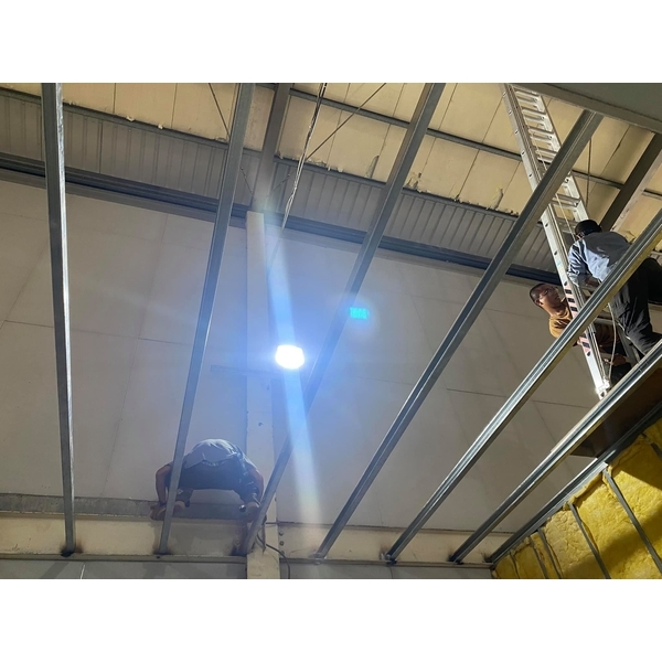 辦公室閣樓搭建-弓長工程行