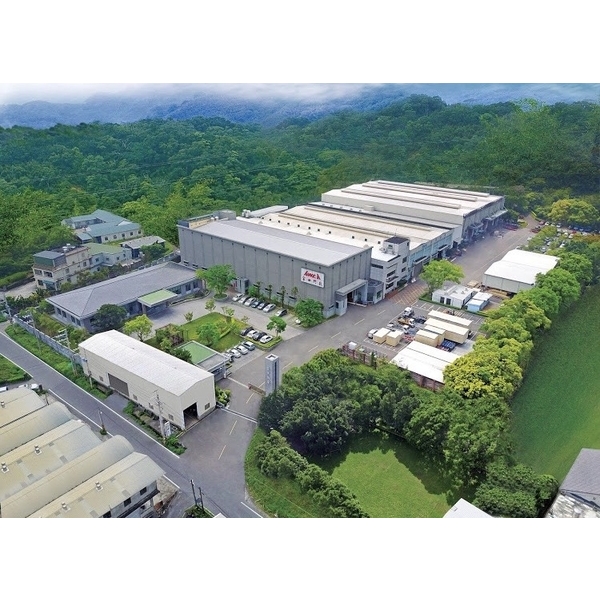 上市公司-亞崴機電新埔廠 太陽能動力型 上市公司-亞崴機電新埔廠 太陽能動力型