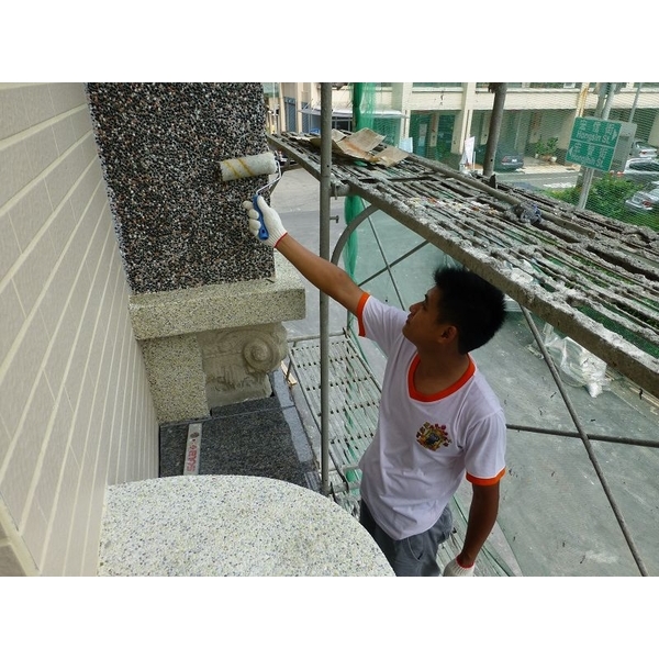 建築粗工