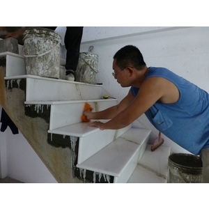 建築臨時工／舖貼地磚-德昌工程企業公司