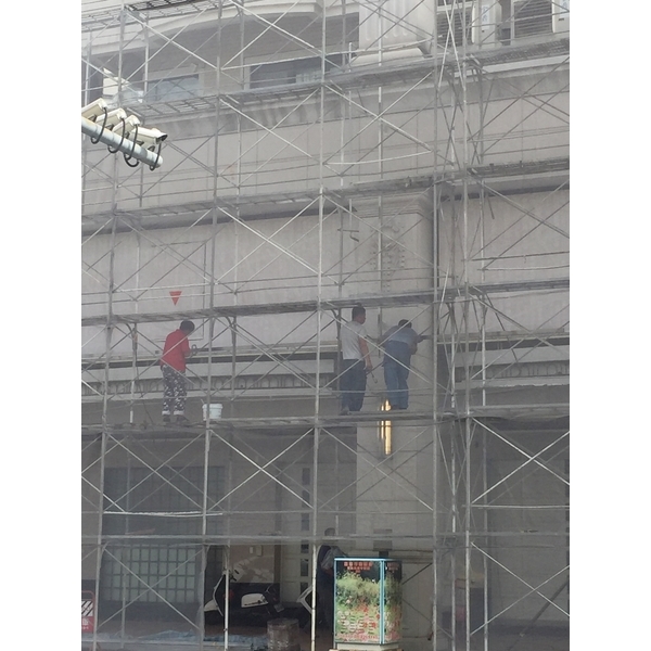 大樓粗工／建築工