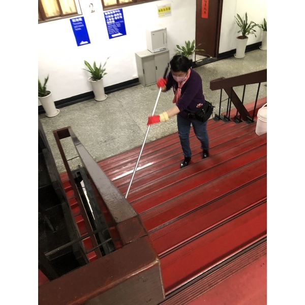 樓梯清潔 樓梯清潔