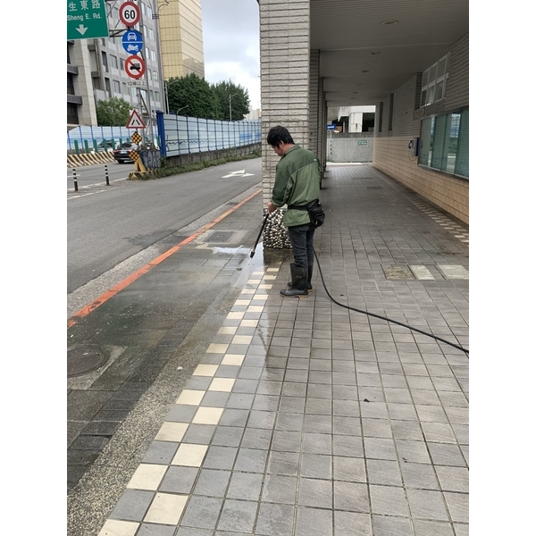 戶外地板清潔