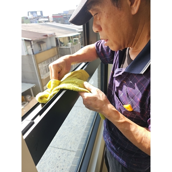 窗戶清潔 窗戶清潔